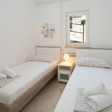 Marina Apartment