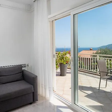 Marina Apartment