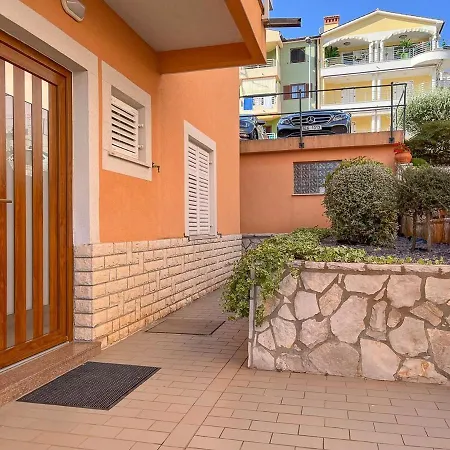 Marina Apartment