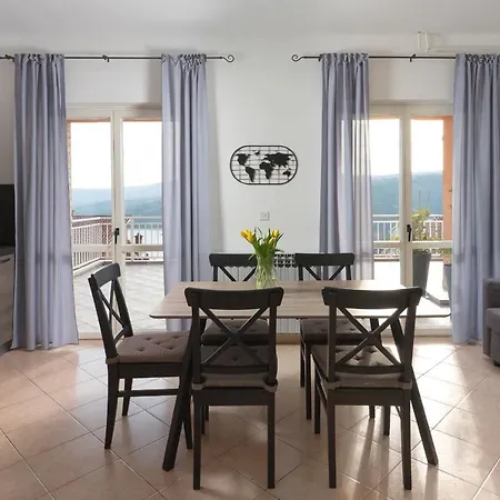 Apartment Marina