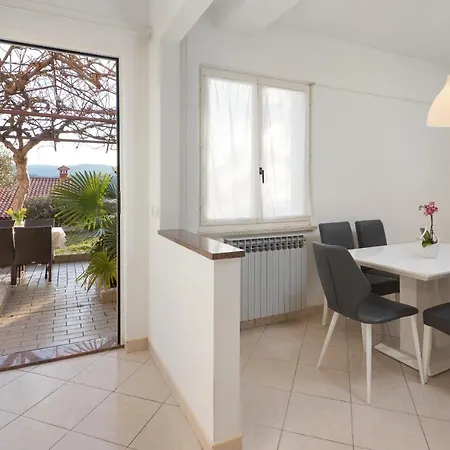 Marina Apartment